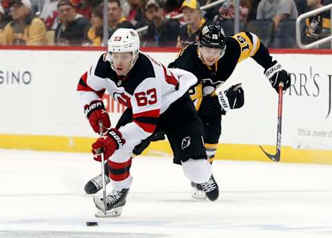 New Jersey Devils left wing Jesper Bratt (63): Charles LeClaire-USA TODAY Sports