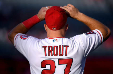 ANAHEIM, CA – JUNE 01: Mike Trout #27 of the Los Angeles Angels warms up before the game against the Texas Rangers at Angel Stadium on June 1, 2018 in Anaheim, California. (Photo by Harry How/Getty Images)