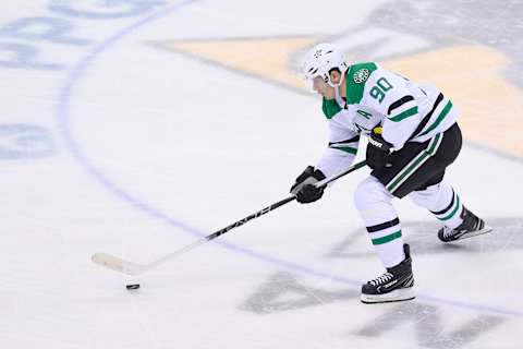 PITTSBURGH, PA – MARCH 11: Dallas Stars Center Jason Spezza (90) skates with the puck during the first period in the NHL game between the Pittsburgh Penguins and the Dallas Stars on March 11, 2018, at PPG Paints Arena in Pittsburgh, PA. The Penguins defeated the Stars 3-1. (Photo by Jeanine Leech/Icon Sportswire via Getty Images)