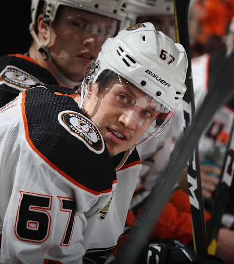 NEWARK, NEW JERSEY – JANUARY 19: Rickard Rakell #67 of the Anaheim Ducks plays against the New Jersey Devils at the Prudential Center on January 19, 2019, in Newark, New Jersey. The Ducks defeated the Devils 3-2. (Photo by Bruce Bennett/Getty Images)