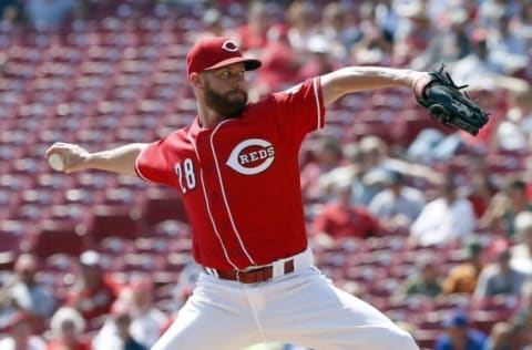 Sep 7, 2016; Cincinnati, OH, USA; Cincinnati Reds starting pitcher Anthony DeSclafani throws against the New York Mets during the first inning at Great American Ball Park. Mandatory Credit: David Kohl-USA TODAY Sports