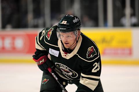 CEDAR PARK, TX – OCTOBER 19: Iowa Wild forward Mason Shaw awaits a face off during 5 – 4 loss to the Texas Stars on October 19, 2018, at the HEB Center in Cedar Park, TX. (Photo by John Rivera/Icon Sportswire via Getty Images)