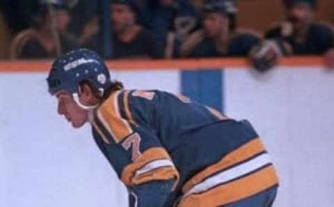 TORONTO, ON – DECEMBER 26: Joe Mullen #7 of the St. Louis Blues prepares for the face-off against the Toronto Maple Leafs at Maple Leaf Gardens in Toronto. Ontario, Canada on December 26, 1983. (Photo by Graig Abel Collection/Getty Images)