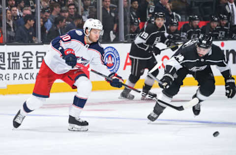 LOS ANGELES, CA – MARCH 1: Alexander Wennberg #10 of the Columbus Blue Jackets battles for the puck against Nate Thompson #44 of the Los Angeles Kings at STAPLES Center on March 1, 2018 in Los Angeles, California. (Photo by Juan Ocampo/NHLI via Getty Images)