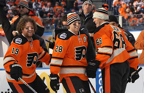 Scott Hartnell, Claude Giroux and Jaromir Jagr, Philadelphia Flyers (Photo by Bruce Bennett/Getty Images)