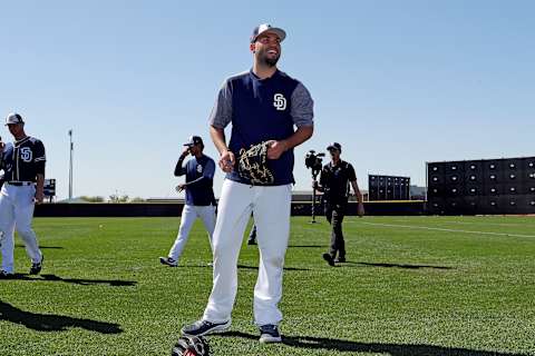 getty-images/2018/02/922502374-san-diego-padres-spring-training