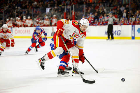 MONCTON, NB – APRIL 01:Isaac Dufort #19 of Baie-Comeau Drakkar. (Photo by Dale Preston/Getty Images)