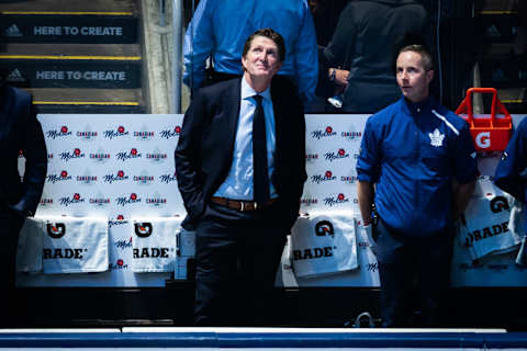 TORONTO, ON - OCTOBER 2: Toronto Maple Leafs head coach Mike Babcock looks up to the scoreboard prior to an NHL game between the Ottawa Senators and Toronto Maple Leafs at the Scotiabank Arena on October 2, 2019 in Toronto, Ontario, Canada. (Photo by Kevin Sousa/NHLI via Getty Images)