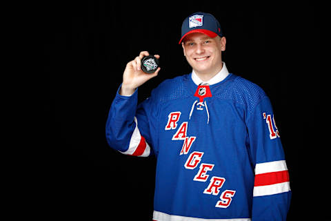 VANCOUVER, BRITISH COLUMBIA – JUNE 21: Kaapp Kakko poses for a portrait after being selected second overall by the New York Rangers during the first round of the 2019 NHL Draft at Rogers Arena on June 21, 2019 in Vancouver, Canada. (Photo by Kevin Light/Getty Images)