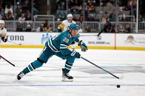 SAN JOSE, CALIFORNIA – FEBRUARY 14: Timo Meier #28 of the San Jose Sharks skates against the Pittsburgh Penguins at SAP Center on February 14, 2023 in San Jose, California. (Photo by Ezra Shaw/Getty Images)