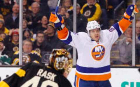 NHL: New York Islanders at Boston Bruins