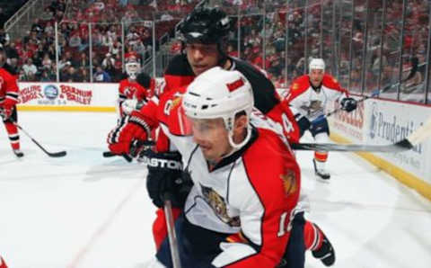 NEWARK, NJ – FEBRUARY 28: Ville Peltonen #18 of the Florida Panthers skates against the New Jersey Devils at the Prudential Center on February 28, 2009 in Newark, New Jersey. The Devils defeated the Panthers 7-2. (Photo by Jim McIsaac/Getty Images)