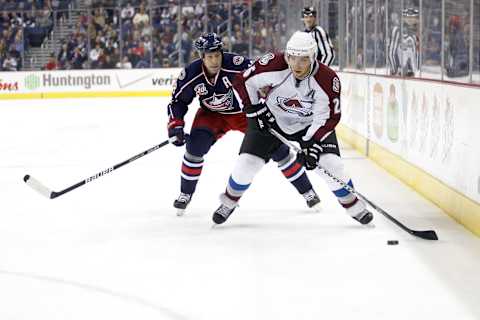 COLUMBUS,OH – NOVEMBER 12: R.J. Umberger #18 of the Columbus Blue Jackets skates after Paul Stastny #26 of the Colorado Avalanche on November 12, 2010 at Nationwide Arena in Columbus, Ohio. (Photo by John Grieshop/Getty Images)