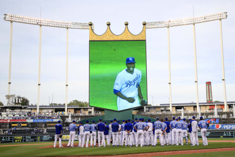 KANSAS CITY, MO – OCTOBER 01: The Kansas City Royals watch highlights after the last game of the season against the Arizona Diamondbacks at Kauffman Stadium on October 1, 2017 in Kansas City, Missouri. The Royals were defeated by the Diamondbacks 14-2. (Photo by Brian Davidson/Getty Images)