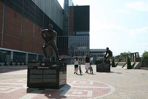 Statues outside the Bell Centre (Photo by Bruce Bennett/Getty Images)