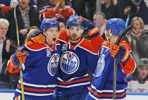 NHL Power Rankings: The Edmonton Oilers celebrate a first period goal by forward Tyler Pitlick (15) against the Columbus Blue Jackets at Rogers Place. Mandatory Credit: Perry Nelson-USA TODAY Sports