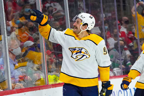 Nashville Predators left wing Filip Forsberg (9) Mandatory Credit: James Guillory-USA TODAY Sports