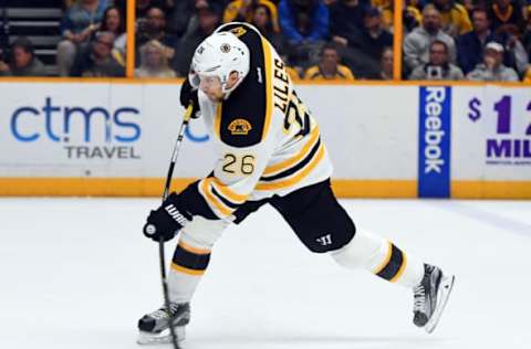 John-Michael Liles. Mandatory Credit: Christopher Hanewinckel-USA TODAY Sports