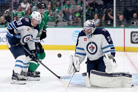 Connor Hellebuyck #37, Winnipeg Jets.(Photo by Tom Pennington/Getty Images)