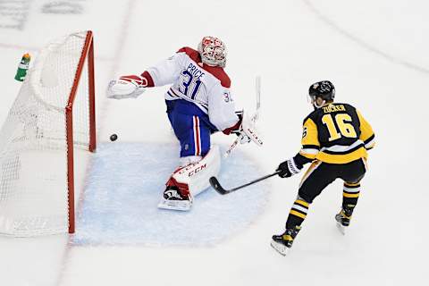 TORONTO, ONTARIO – AUGUST 03: Jason Zucker #16 of the Pittsburgh Penguins shoots the puck past Carey Price #31 of the Montreal Canadiens for a third period goal in Game Two of the Eastern Conference Qualification Round prior to the 2020 NHL Stanley Cup Playoffs at Scotiabank Arena on August 03, 2020 in Toronto, Ontario. (Photo by Andre Ringuette/Freestyle Photo/Getty Images)