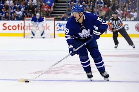 TORONTO, ON – SEPTEMBER 25: Toronto Maple Leafs center Jason Spezza . (Photo by Julian Avram/Icon Sportswire via Getty Images)