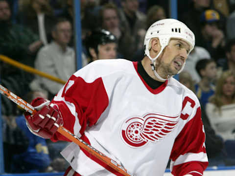 Steve Yzerman (Photo by Elsa/Getty Images)