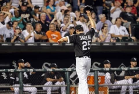 Aug 19, 2016; Chicago, IL, USA; Chicago White Sox starting pitcher James Shields (25) leaves the game against the Oakland Athletics during the fifth inning at U.S. Cellular Field. Mandatory Credit: Kamil Krzaczynski-USA TODAY Sports