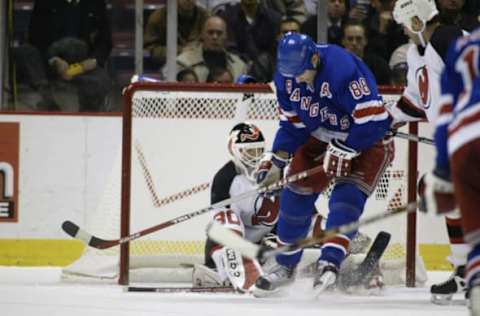 2002 – Eric Lindros #88 of the New York Rangers (Photo by Al Bello/Getty Images/NHLI)