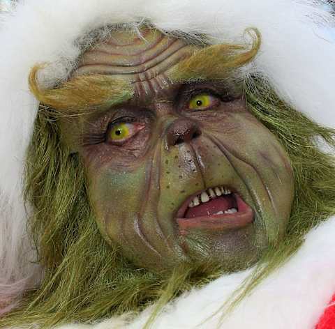 Toronto Maple Leafs – The Grinch, a Universal Studios character (Photo by Frederick M. Brown/Getty Images)