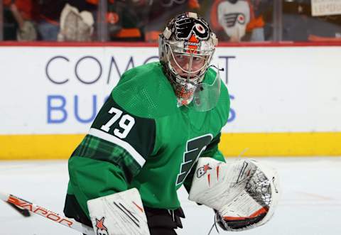 Carter Hart has been a victim of circumstance in recent years and has been outplayed by Jeremy Swayman. (Photo by Bruce Bennett/Getty Images)