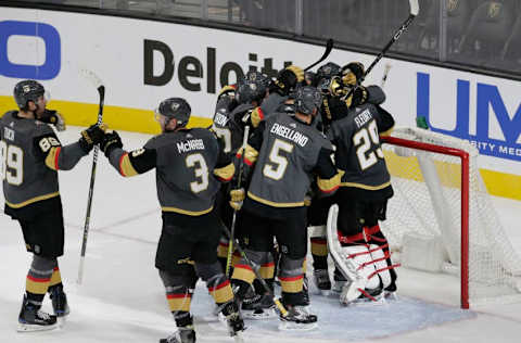 LAS VEGAS, NV – DECEMBER 23: Vegas Golden Knights players celebrate after winning a regular season game against the Washington Capitals at T-Mobile Arena on Saturday, Dec. 23, 2017, in Las Vegas. The Vegas Golden Knights would defeat the Washington Capitals 3-0. (Photo by Marc Sanchez/Icon Sportswire via Getty Images)