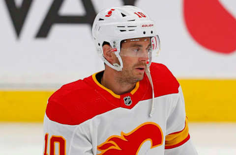 Derek Ryan #10, Calgary Flames Mandatory Credit: Perry Nelson-USA TODAY Sports