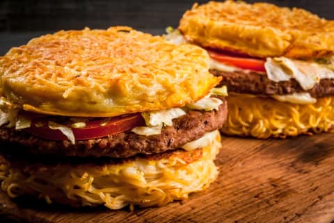 ramen burger