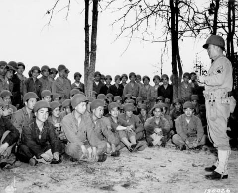 The 100th Infantry Battalion receiving grenade training.