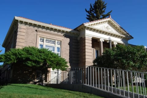 The exterior of the Carnegie Library in Green River, Wyoming.