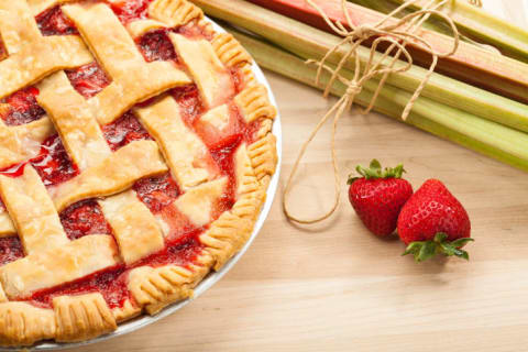 A strawberry rhubarb pie.