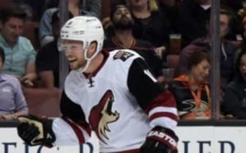 Arizona Coyotes center Max Domi (16). Mandatory Credit: Kirby Lee-USA TODAY Sports