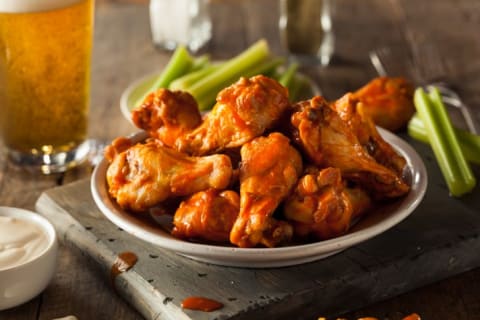 plate of chicken wings