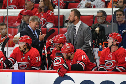 RALEIGH, NC – NOVEMBER 07: Carolina Hurricanes head coach Bill Peters talks to players on the bench during a game between the Florida Panthers and the Carolina Hurricanes at the PNC Arena in Raleigh, NC on November 7 2017. Carolina defeated Florida 3-1. (Photo by Greg Thompson/Icon Sportswire via Getty Images)