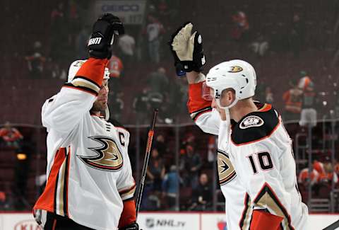 PHILADELPHIA, PA – OCTOBER 24: Ryan Getzlaf #15 and Corey Perry #10 of the Anaheim Ducks celebrate after defeating the Philadelphia Flyers 6-2 on October 24, 2017, at the Wells Fargo Center in Philadelphia, Pennsylvania. (Photo by Len Redkoles/NHLI via Getty Image