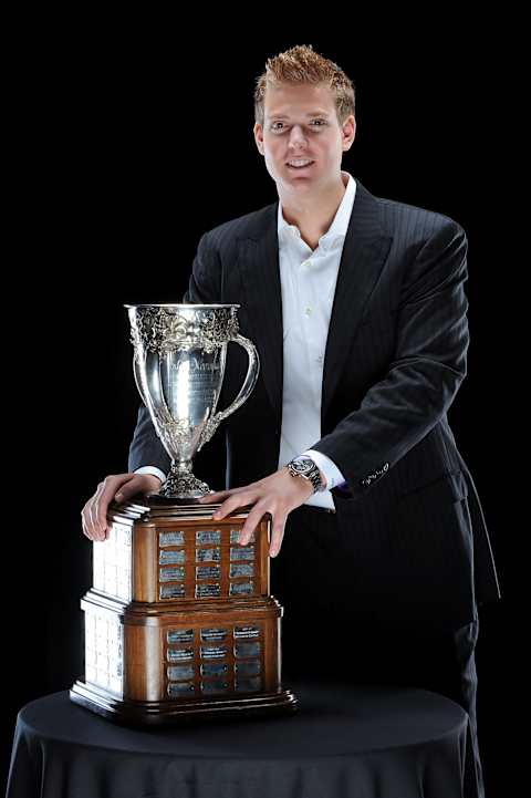 LAS VEGAS – JUNE 18: Steve Mason of the Columbus Blue Jackets poses with the Calder Trophy following the 2009 NHL Awards at the Palms Casino Resort on June 18, 2009 in Las Vegas, Nevada. (Photo by Harry How/Getty Images for NHL)