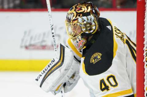 RALEIGH, NC – MAY 14: Boston Bruins goaltender Tuukka Rask (40) looks up ice during a game between the Boston Bruins and the Carolina Hurricanes on May 14, 2019 at the PNC Arena in Raleigh, NC. (Photo by Greg Thompson/Icon Sportswire via Getty Images)