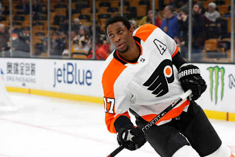 BOSTON, MA – OCTOBER 25: Philadelphia Flyers right wing Wayne Simmonds (17) before a game between the Boston Bruins and the Philadelphia Flyers on October 25, 2018, at TD Garden in Boston, Massachusetts. The Bruins defeated the Flyers 3-0. (Photo by Fred Kfoury III/Icon Sportswire via Getty Images)