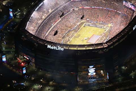 U.S. Army helicopters fly over Metlife Stadium ahead of Super Bowl XLVIII (Photo by John Moore/Getty Images)