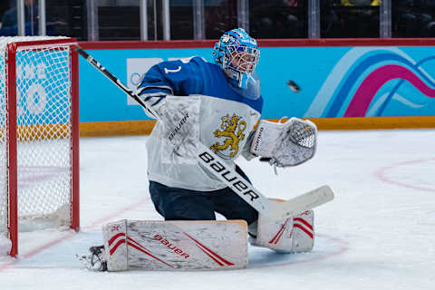 LAUSANNE, SWITZERLAND – JANUARY 21: #1 Goalkeeper Topias Leinonen of Finland in action during Men’s 6-Team Tournament Semifinals Game between Russia and Finland of the Lausanne 2020 Winter Youth Olympics on January 20, 2021 in Lausanne, Switzerland. (Photo by RvS.Media/Basile Barbey/Getty Images)