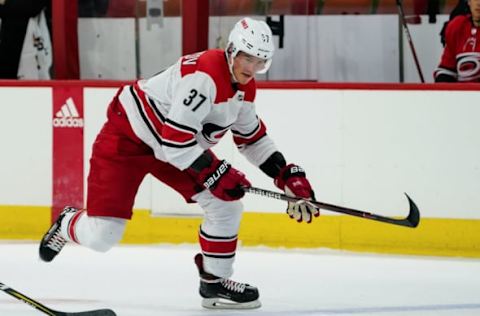 Andrei Svechnikov (37) (Photo by Greg Thompson/Icon Sportswire via Getty Images)