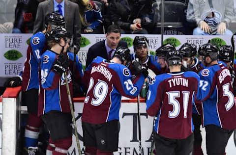 NHL Power Rankings: Colorado Avalanche head coach Jared Bednar huddle with his players in the third period against the Vancouver Canucks at the Pepsi Center. The Canucks defeated the Avalanche 3-2. Mandatory Credit: Ron Chenoy-USA TODAY Sports