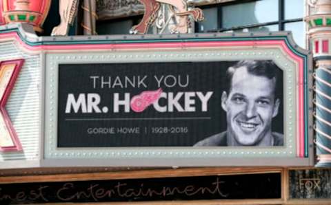 DETROIT, MI – JUNE 10: The marquis at the Fox Theater in Detroit, Michigan proclaims, “THANK YOU MR. HOCKEY” to honor hockey legend Gordie Howe’s death June 10, 2016 in Detroit, Michigan. Gordie Howe, aka “Mr. Hockey”, the legendary hockey Hall of Famer who played for the Detroit Red Wings for 25 years and who scored 801 goals in his career, died today in Toledo at the age of 88. (Photo by Bill Pugliano/Getty Images)