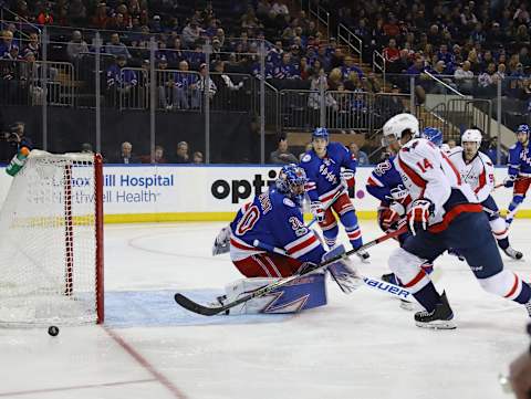 NEW YORK, NY – FEBRUARY 19: Justin Williams