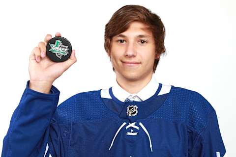 DALLAS, TX – JUNE 23: Semyon Der-Arguchintsev poses after being selected 76th overall by the Toronto Maple Leafs   (Photo by Tom Pennington/Getty Images)